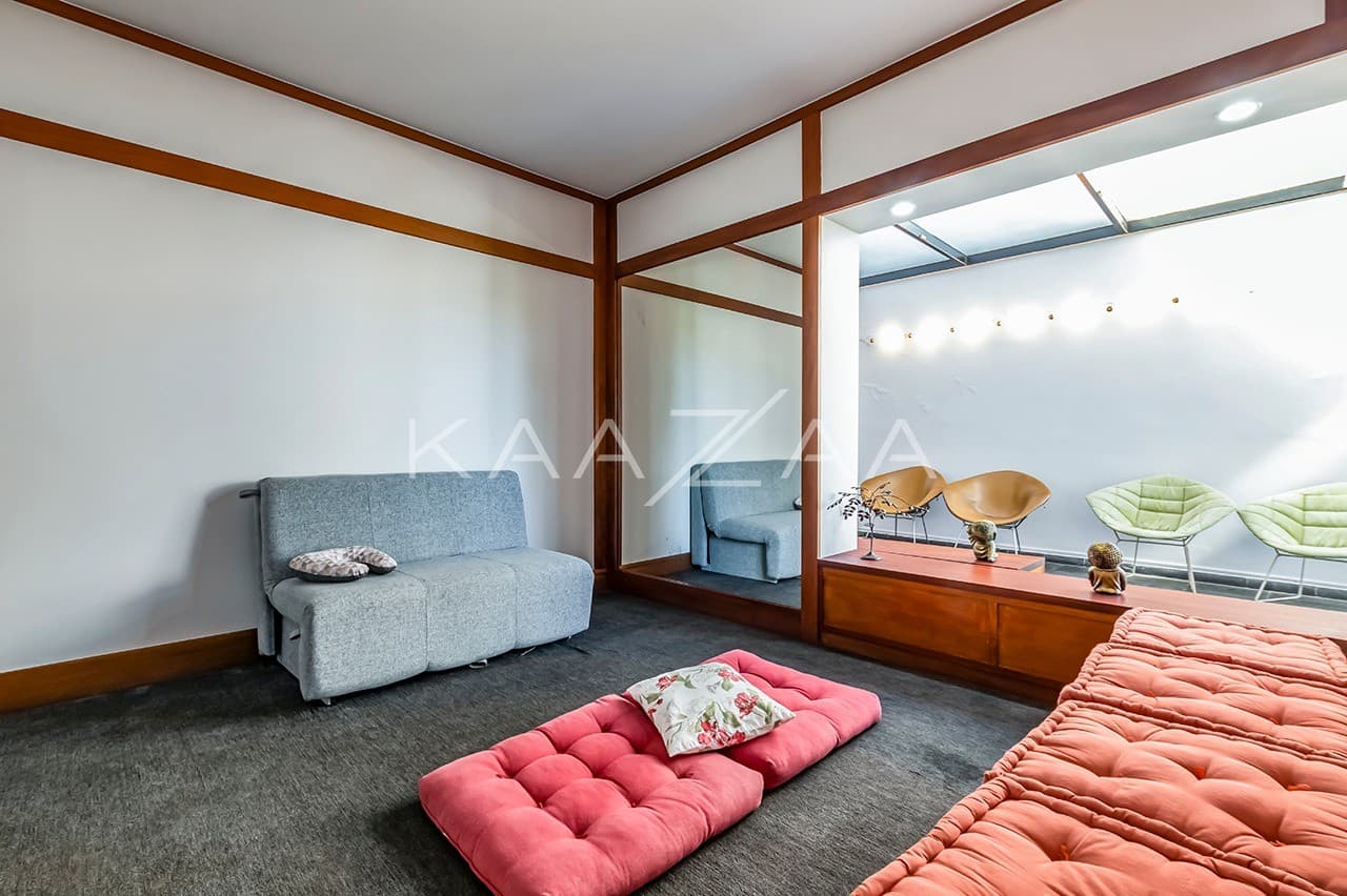 Área gourmet, piscina, atelier, pomar, lago de carpas e vista panorâmica. Casa para comtemplar a vida, no Jardim Guedala. - Foto 17