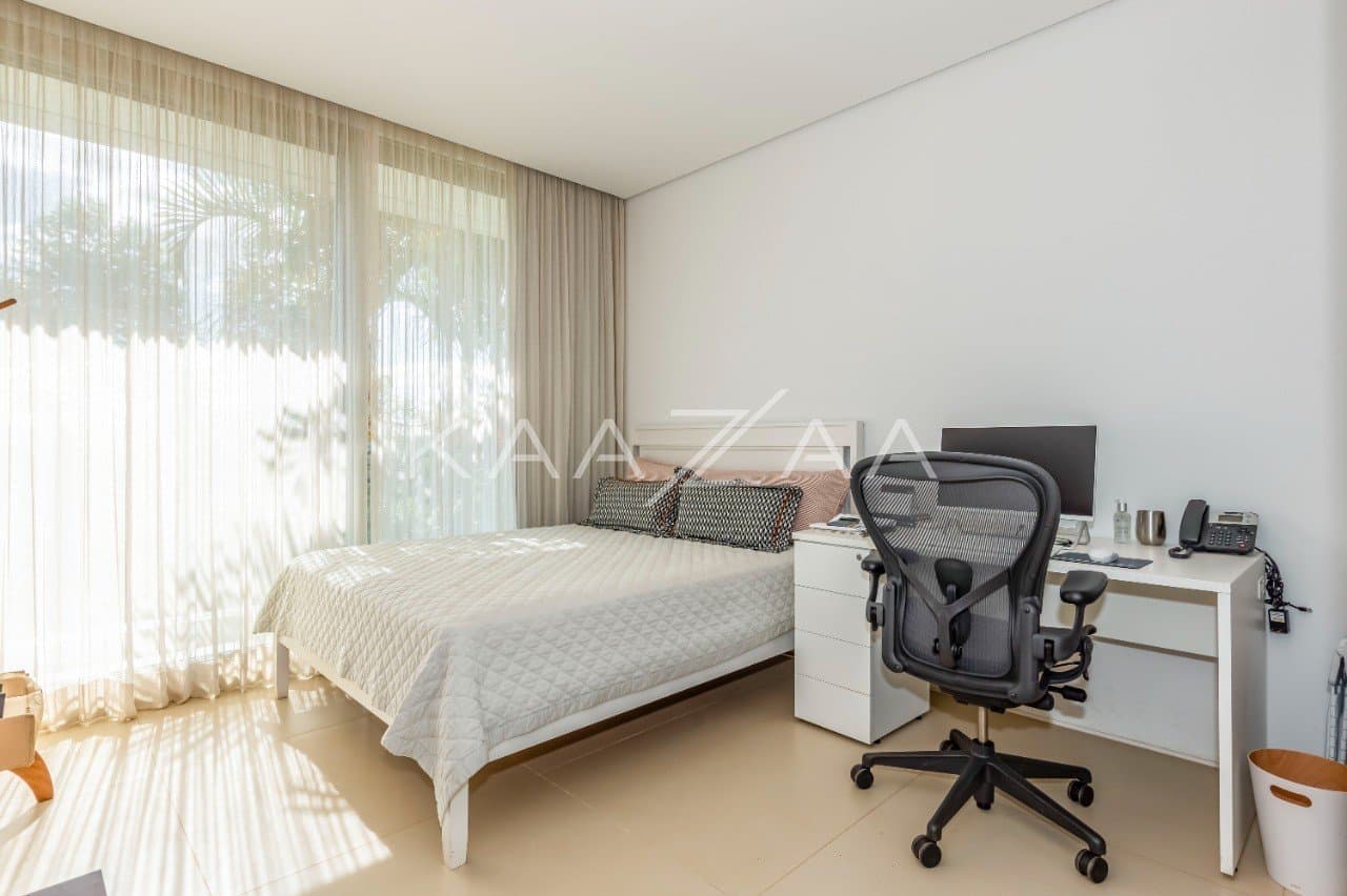 Um espetáculo de design contemporâneo com uma vista infinita para horizonte. Casa na Quinta da Baroneza II. - Foto 42