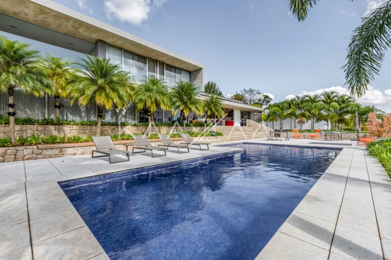 Um espetáculo de design contemporâneo com uma vista infinita para horizonte. Casa na Quinta da Baroneza II. - Foto 4