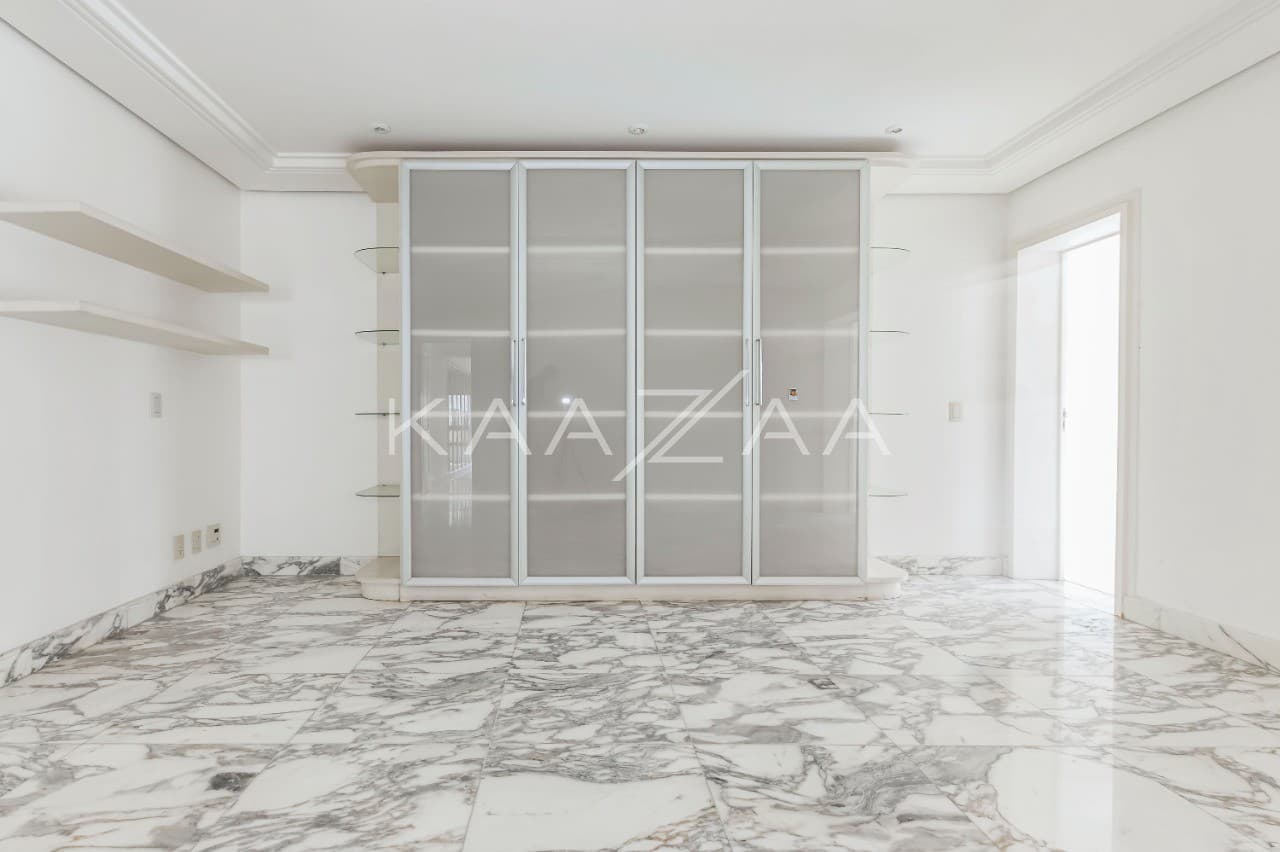 Com um visual incrível, esta agradável cobertura dispõe de espaço e tranquilidade. No Real Parque. - Foto 24