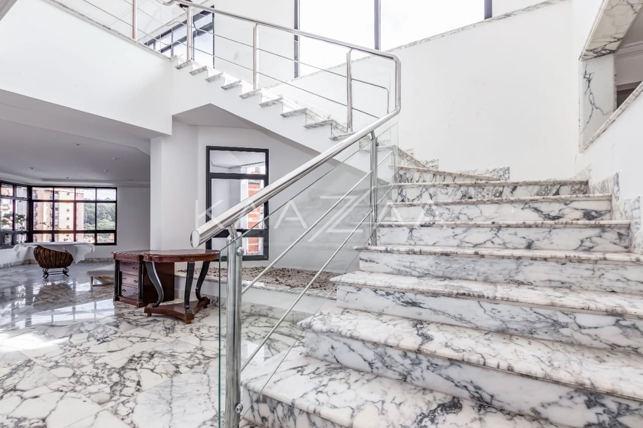 Com um visual incrível, esta agradável cobertura dispõe de espaço e tranquilidade. No Real Parque. - Foto 16