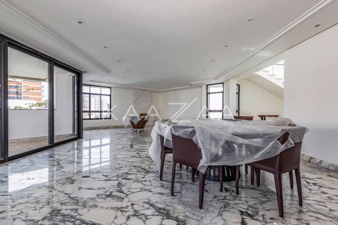 Com um visual incrível, esta agradável cobertura dispõe de espaço e tranquilidade. No Real Parque. - Foto 7