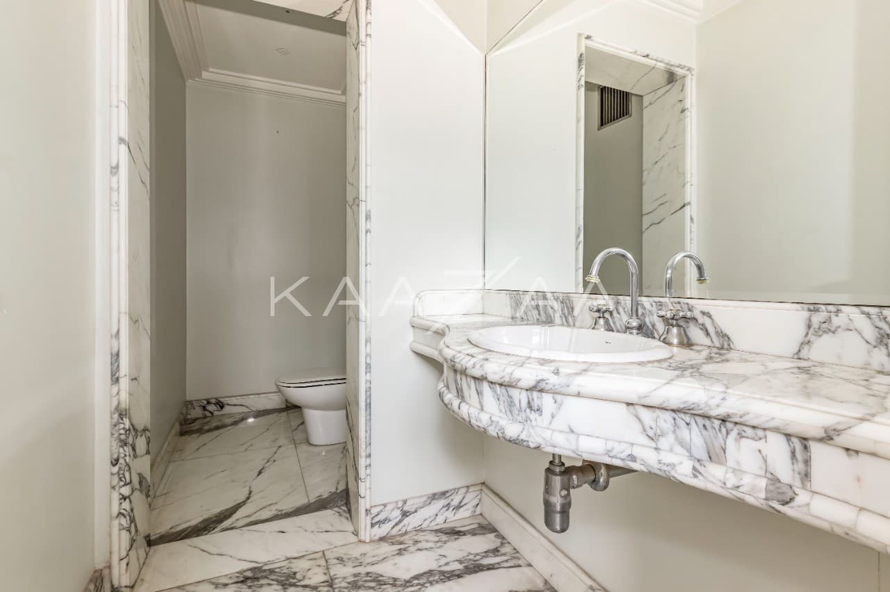 Com um visual incrível, esta agradável cobertura dispõe de espaço e tranquilidade. No Real Parque. - Foto 15