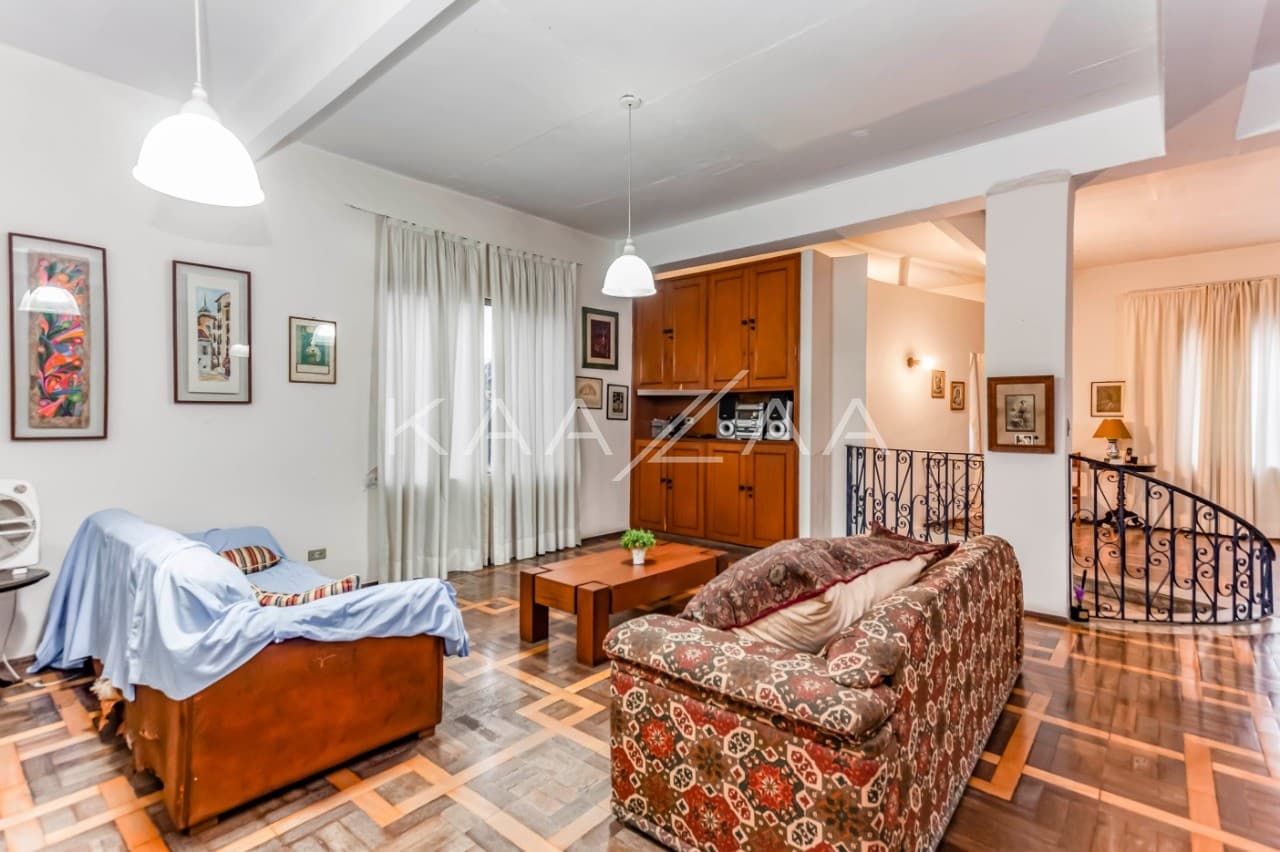 Em rua arborizada, essa ampla casa no Jardim Paulista fica pertinho do Ibirapuera. - Foto 9