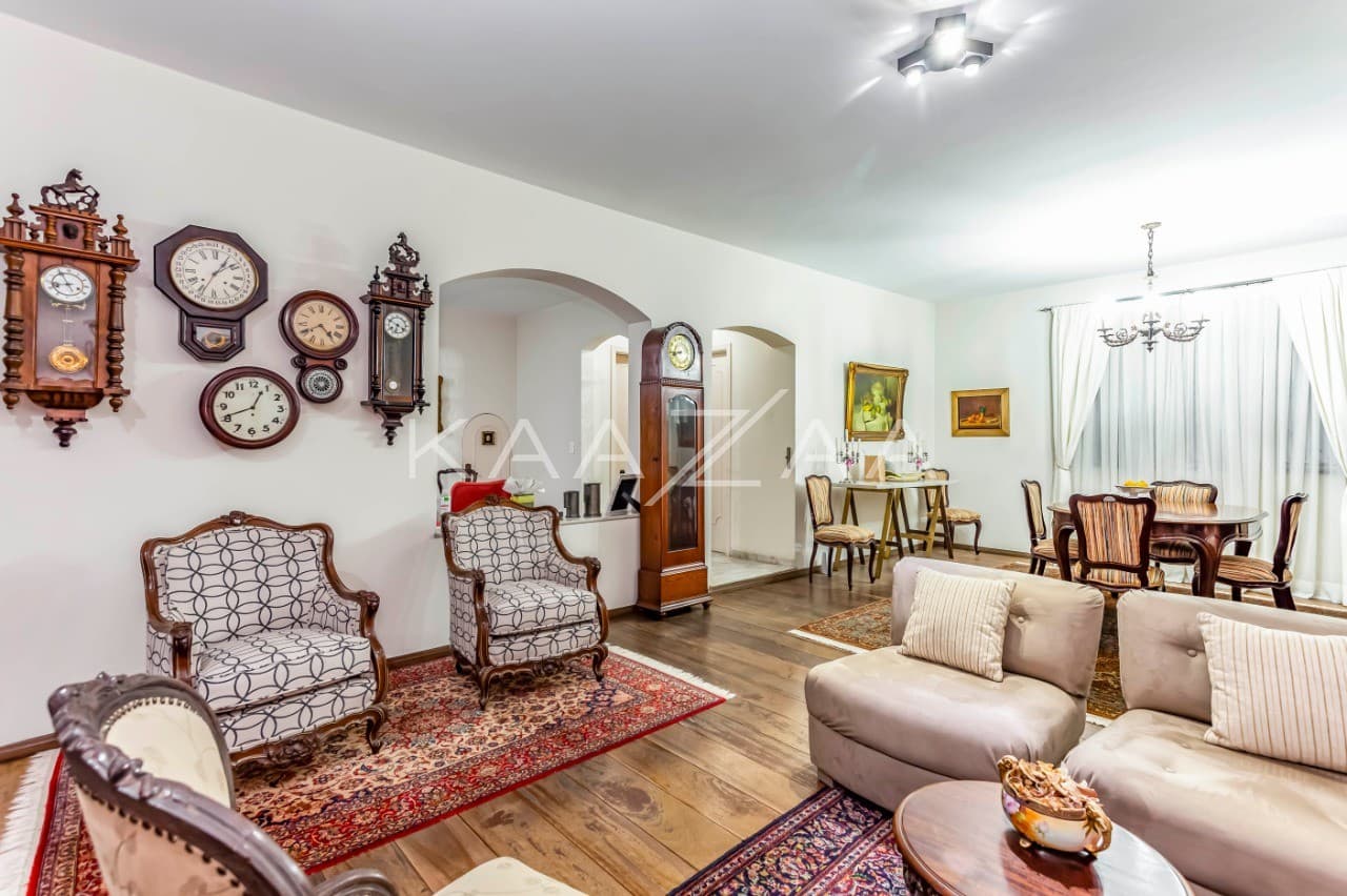 Em rua arborizada, essa ampla casa no Jardim Paulista fica pertinho do Ibirapuera. - Foto 15