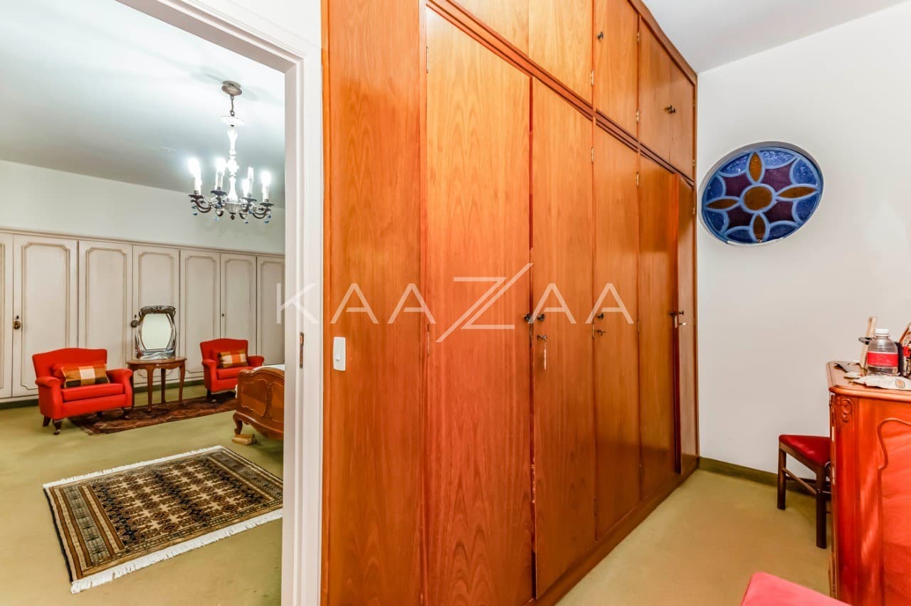 Em rua arborizada, essa ampla casa no Jardim Paulista fica pertinho do Ibirapuera. - Foto 26