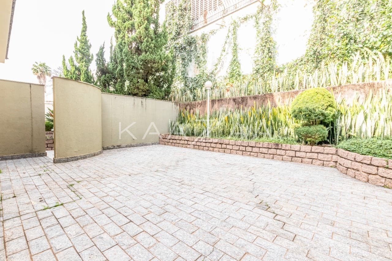 Para viver no sossego que a sua família merece. Casa clara e ensolarada no Jardim Guedala. - Foto 15