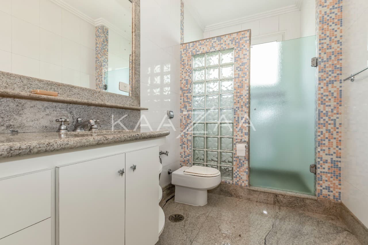 Para viver no sossego que a sua família merece. Casa clara e ensolarada no Jardim Guedala. - Foto 28