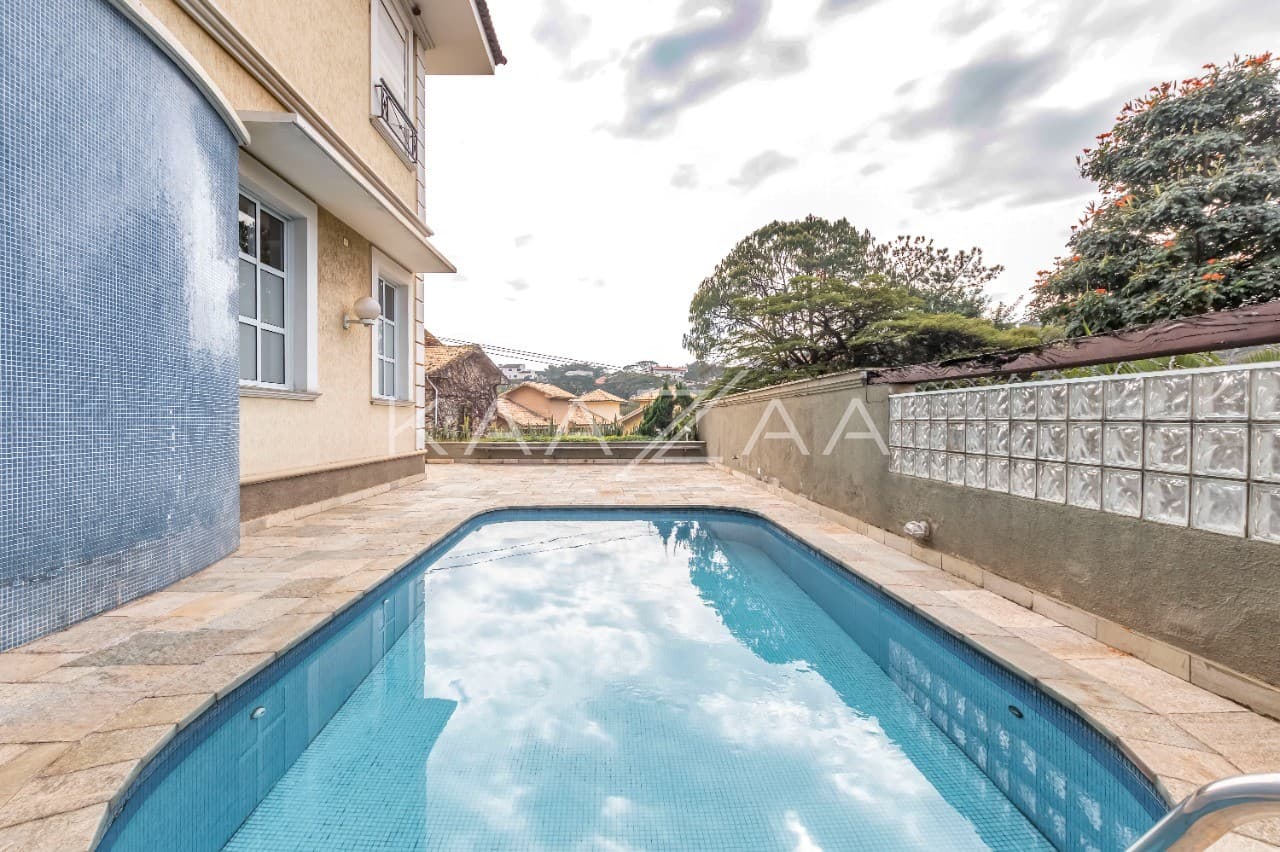 Para viver no sossego que a sua família merece. Casa clara e ensolarada no Jardim Guedala. - Foto 21