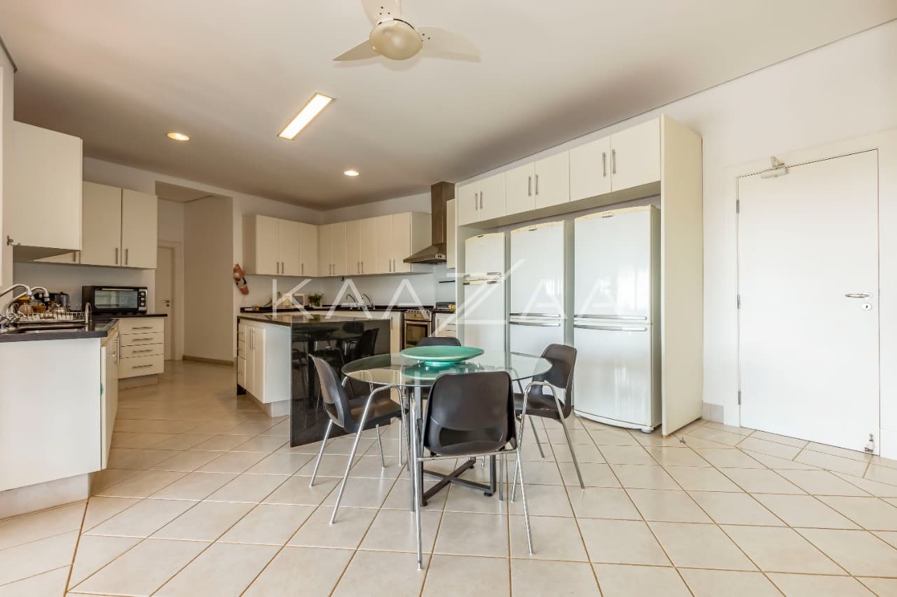 Uma vista deliciosa rodeia os ambientes, com tudo feito para relaxar. Casa na Quinta da Baroneza II. - Foto 24