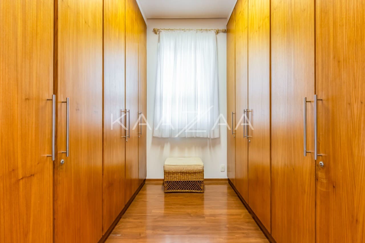 Uma vista deliciosa rodeia os ambientes, com tudo feito para relaxar. Casa na Quinta da Baroneza II. - Foto 33