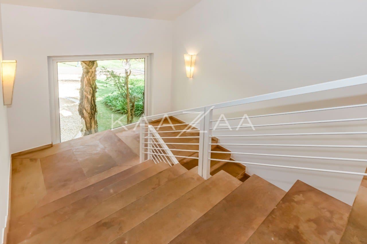 Uma vista deliciosa rodeia os ambientes, com tudo feito para relaxar. Casa na Quinta da Baroneza II. - Foto 26