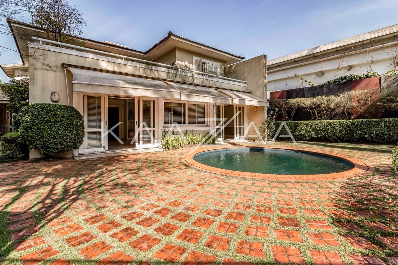 Casa na Cidade Jardim feita para renovar as energias, iluminada e ampla. - Foto 1