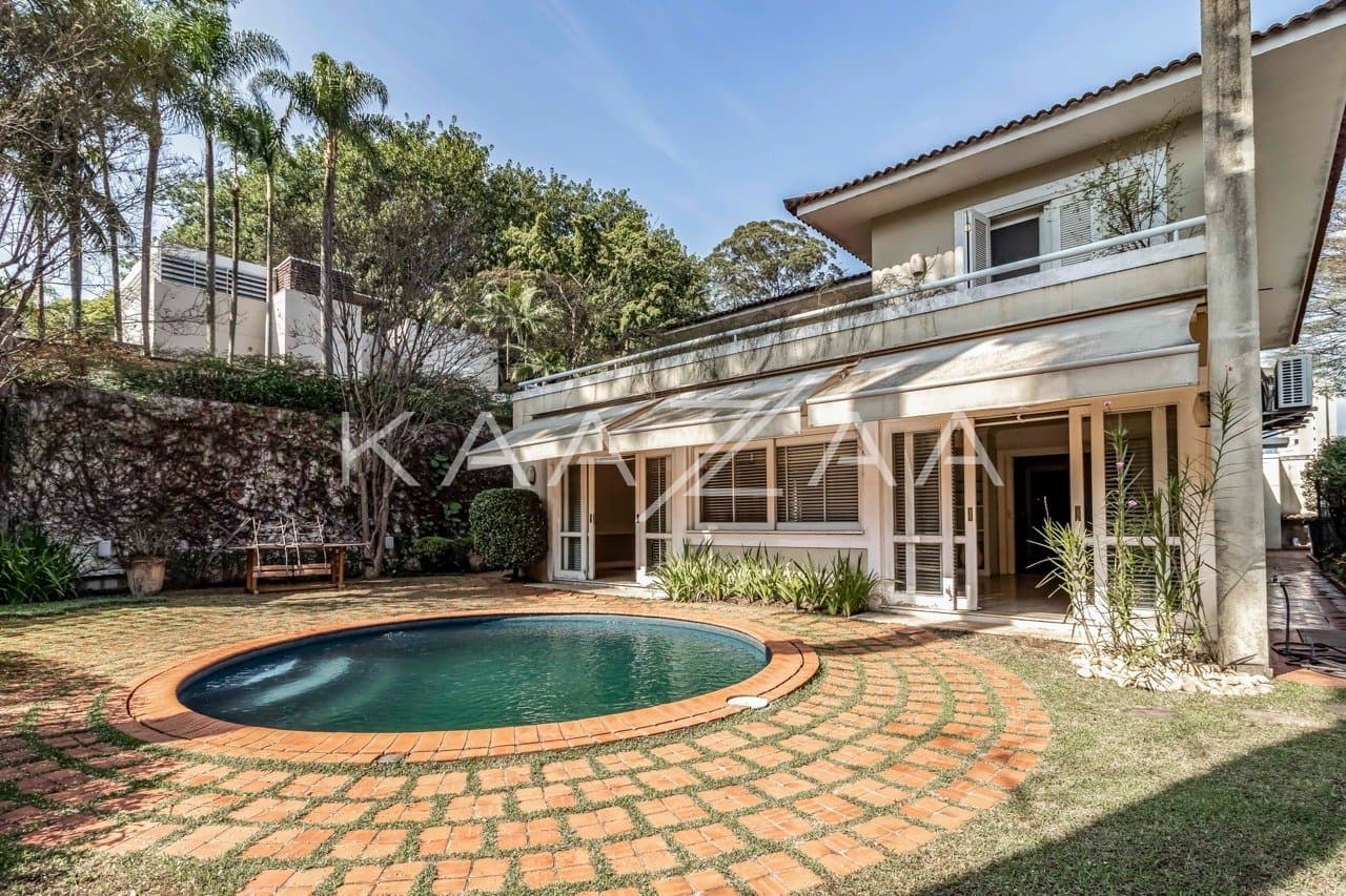 Casa na Cidade Jardim feita para renovar as energias, iluminada e ampla. - Foto 2