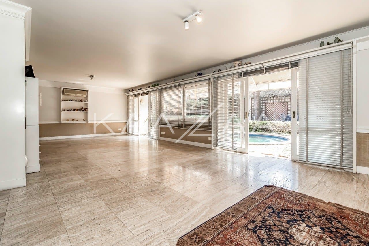 Casa na Cidade Jardim feita para renovar as energias, iluminada e ampla. - Foto 9