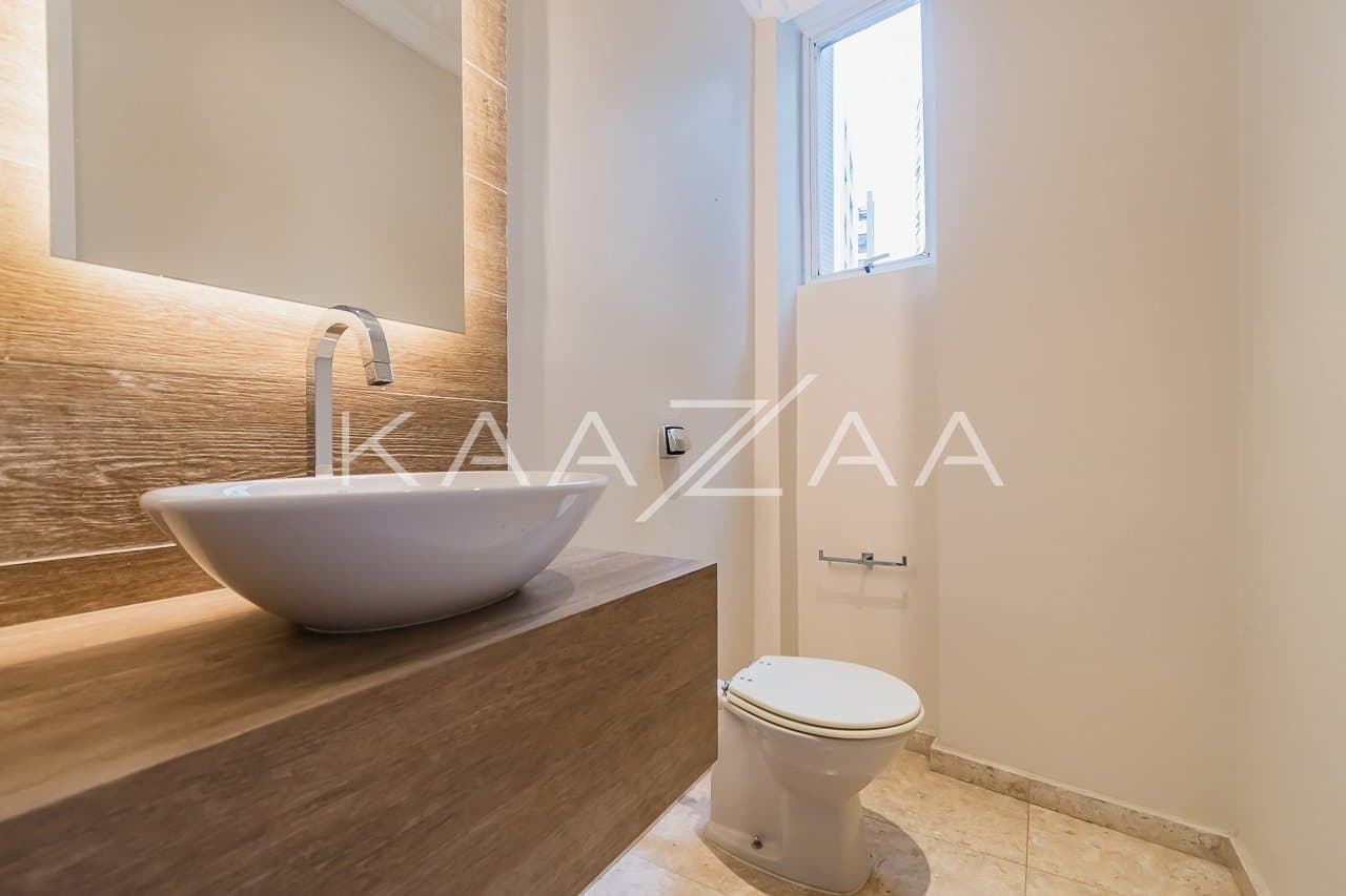 Acabamentos novos e ares aconchegantes, neste apartamento no miolo dos Jardins. - Foto 4