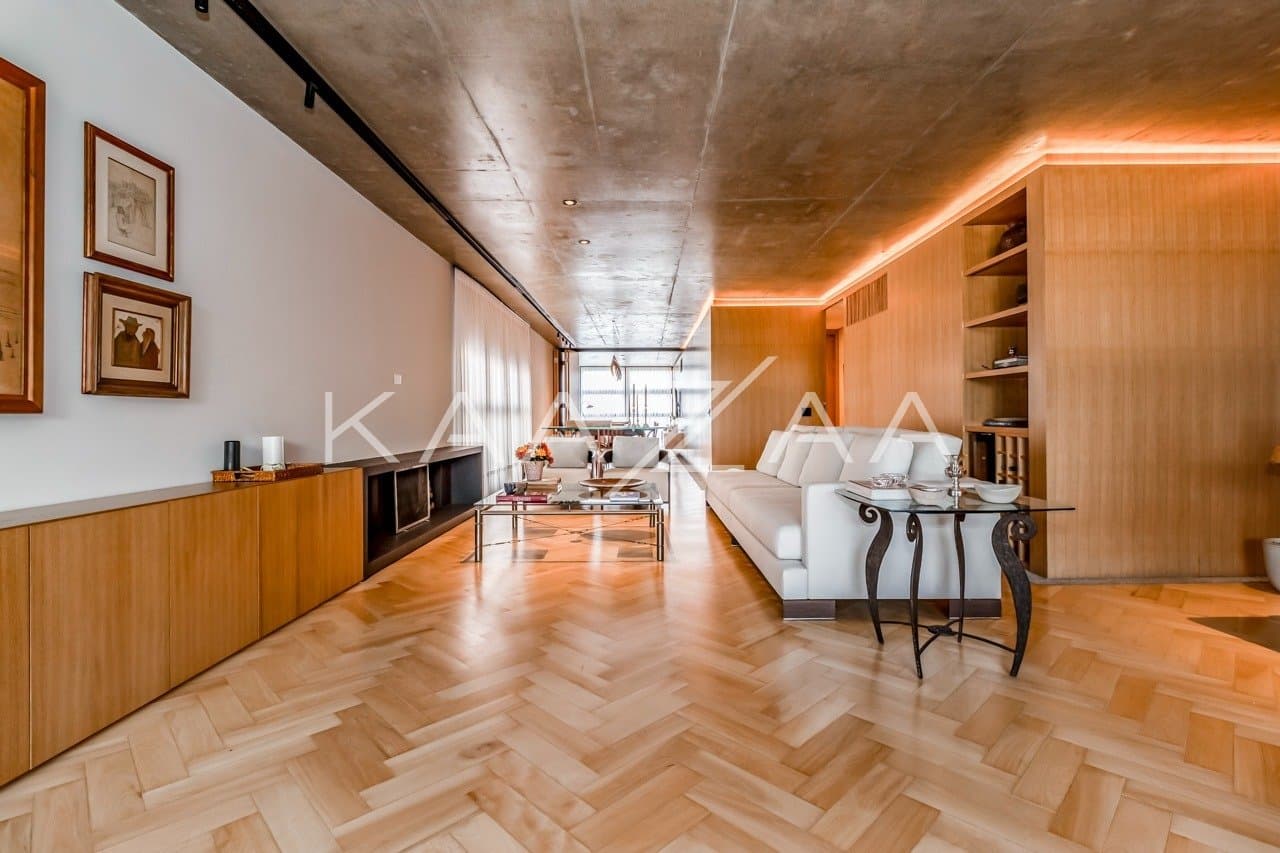 Venha viver em um prédio com arquitetura renomada. Apartamento charmoso no Itaim Bibi. - Foto 1