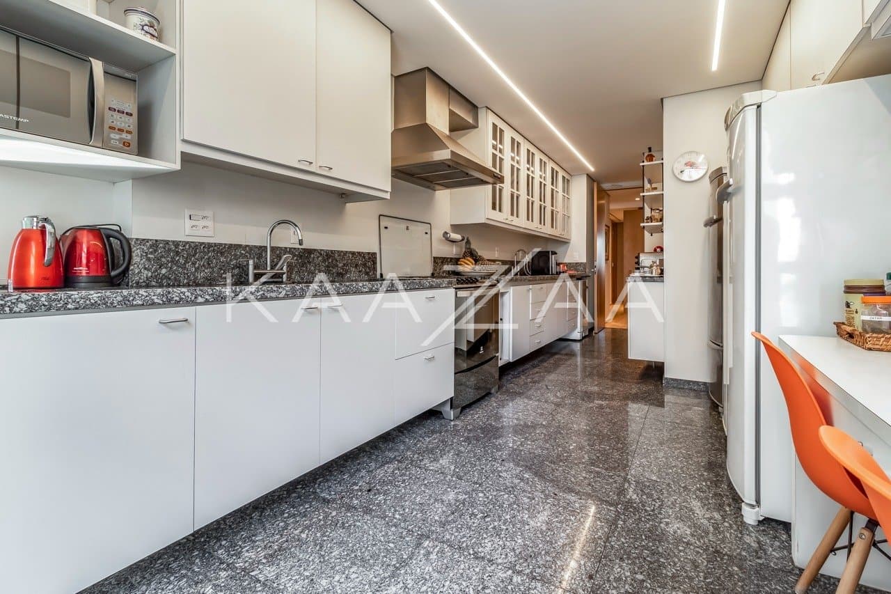 Venha viver em um prédio com arquitetura renomada. Apartamento charmoso no Itaim Bibi. - Foto 9