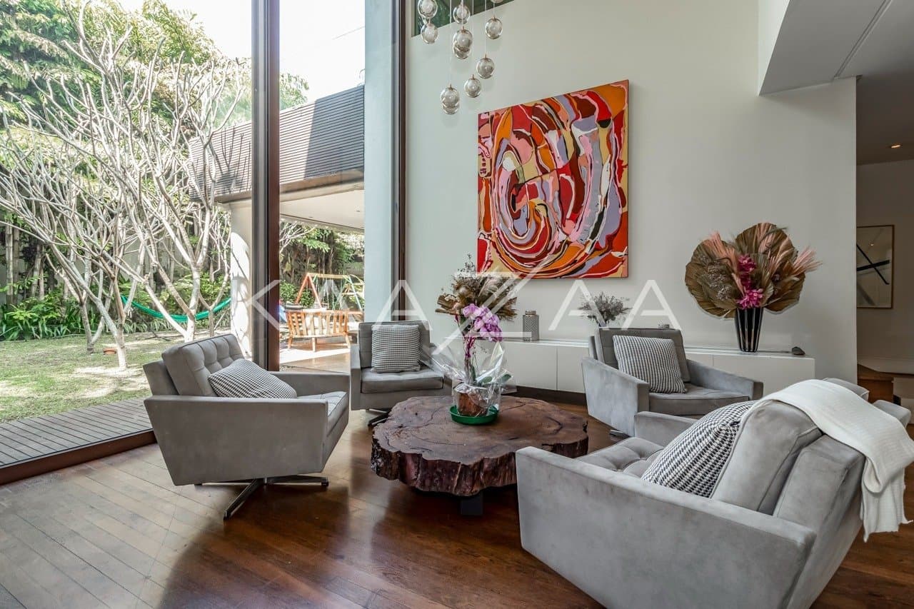 Localização cobiçada e arquitetura contemporânea. Casa extraordinária no Jardim Europa. - Foto 5