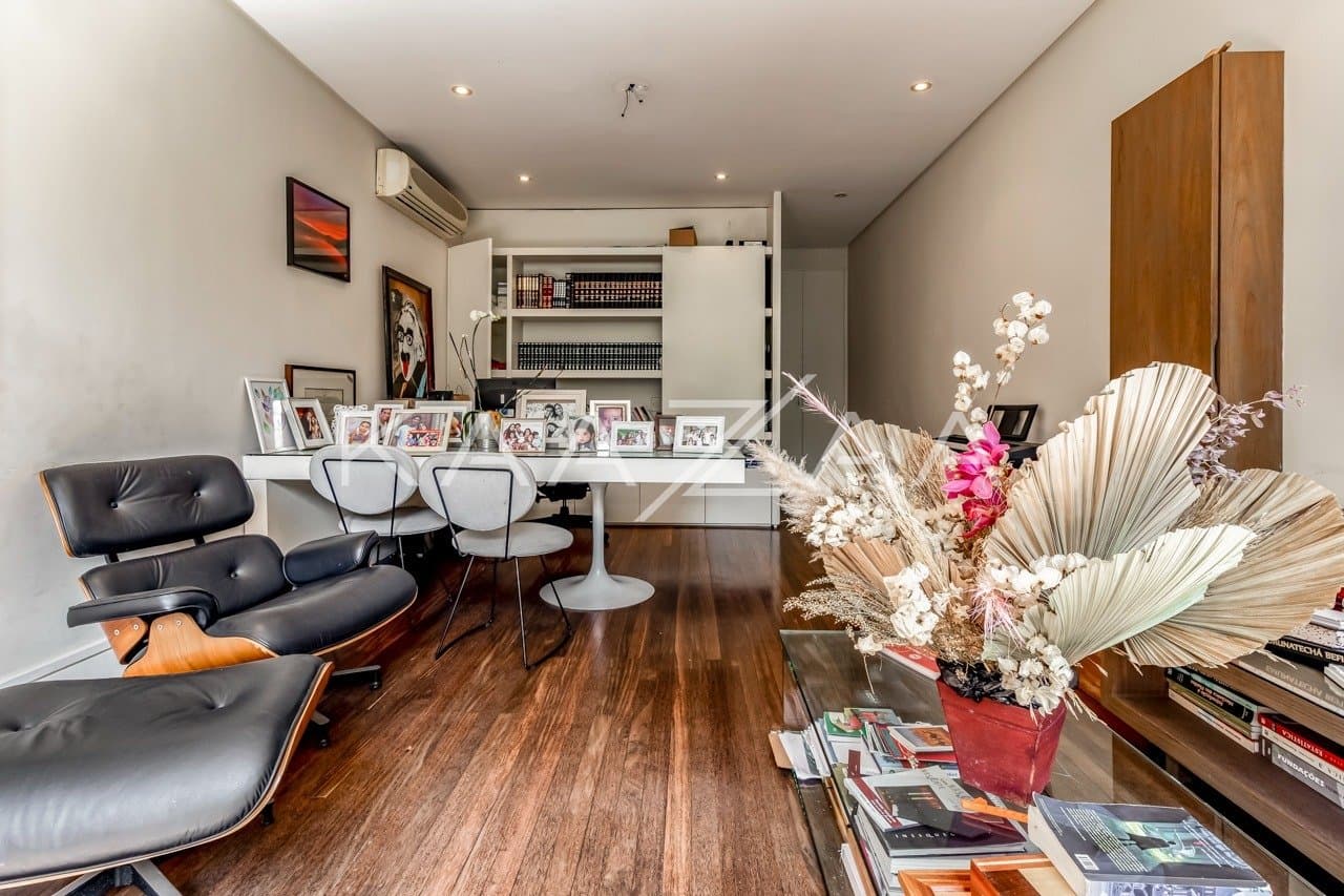 Localização cobiçada e arquitetura contemporânea. Casa extraordinária no Jardim Europa. - Foto 18