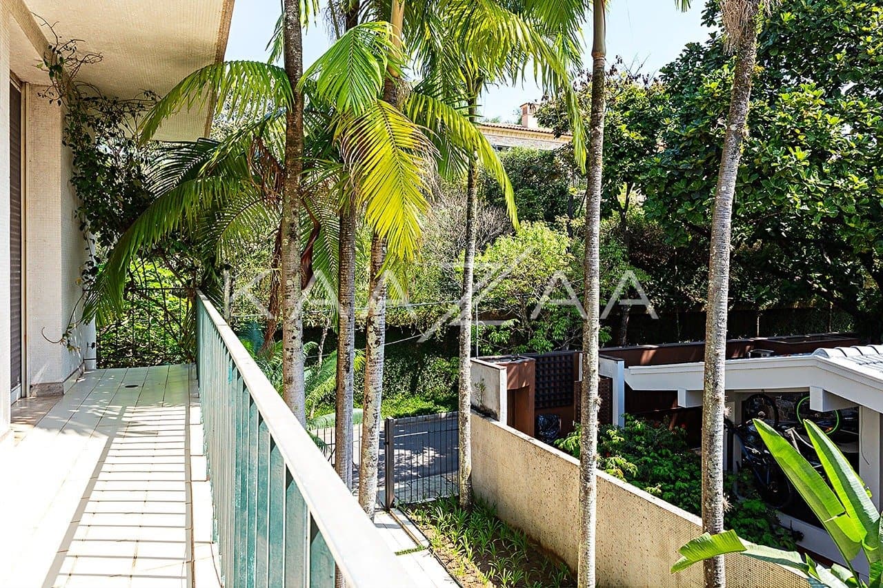 Tranquilidade e espaço em casa com jardim arborizado em Cidade Jardim. - Foto 12