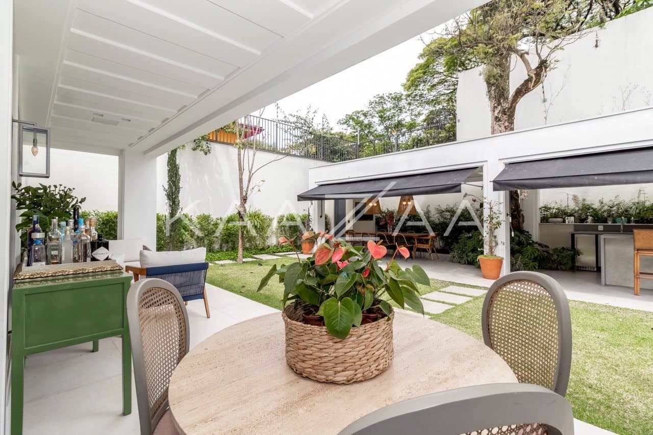 Casa impecável, reformada e com arquitetura de autor no Jardim Paulista. - Foto 9