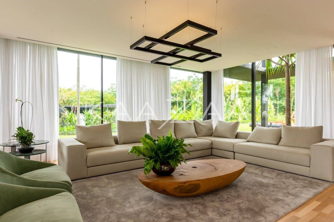 Puro charme e elegância. Casa espetacular em frente ao lago na Fazenda Boa Vista. - Foto 2