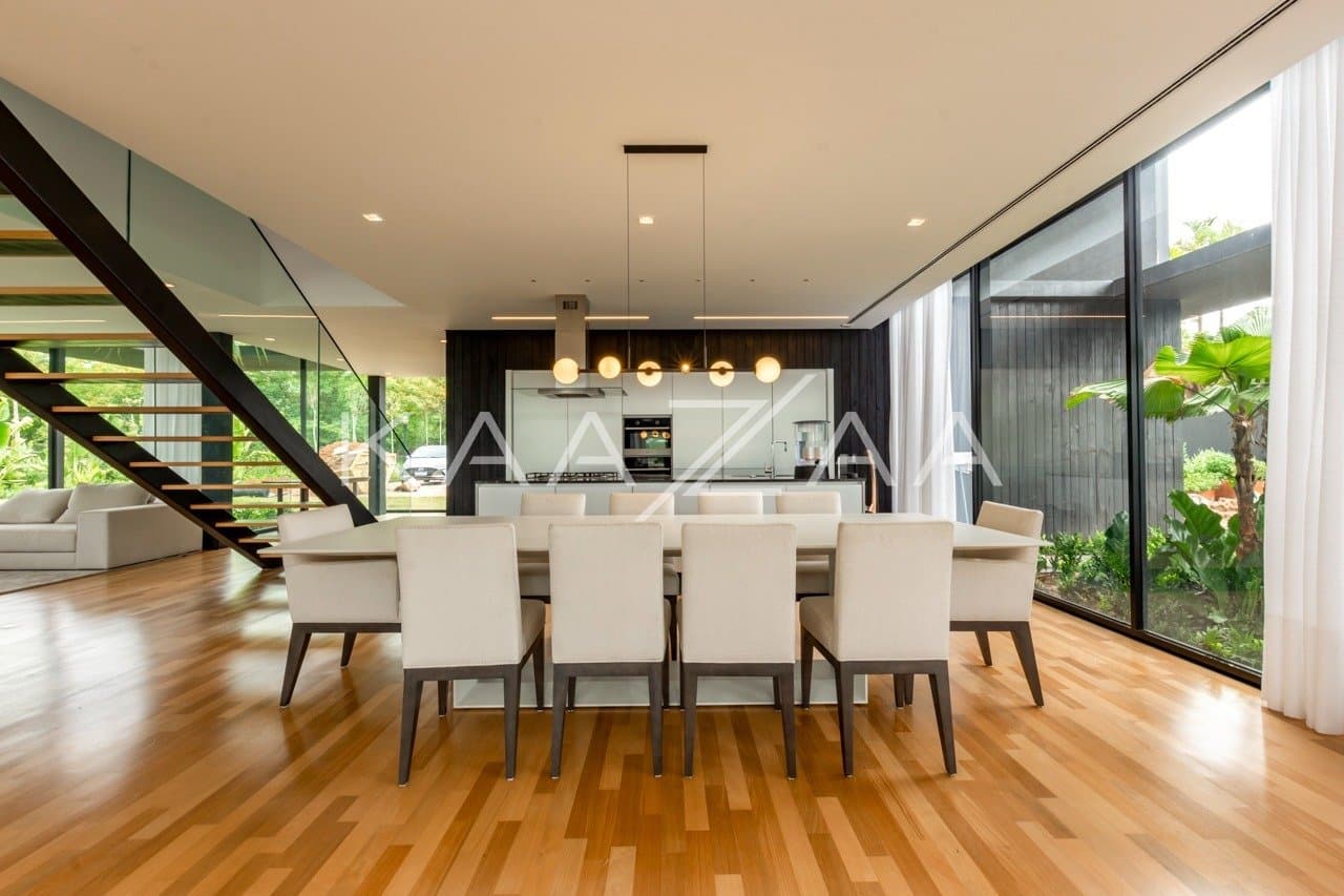 Puro charme e elegância. Casa espetacular em frente ao lago na Fazenda Boa Vista. - Foto 7