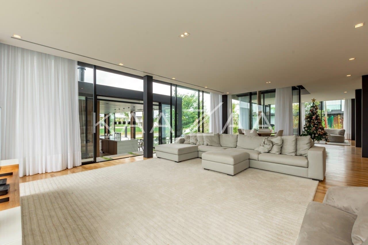 Puro charme e elegância. Casa espetacular em frente ao lago na Fazenda Boa Vista. - Foto 10