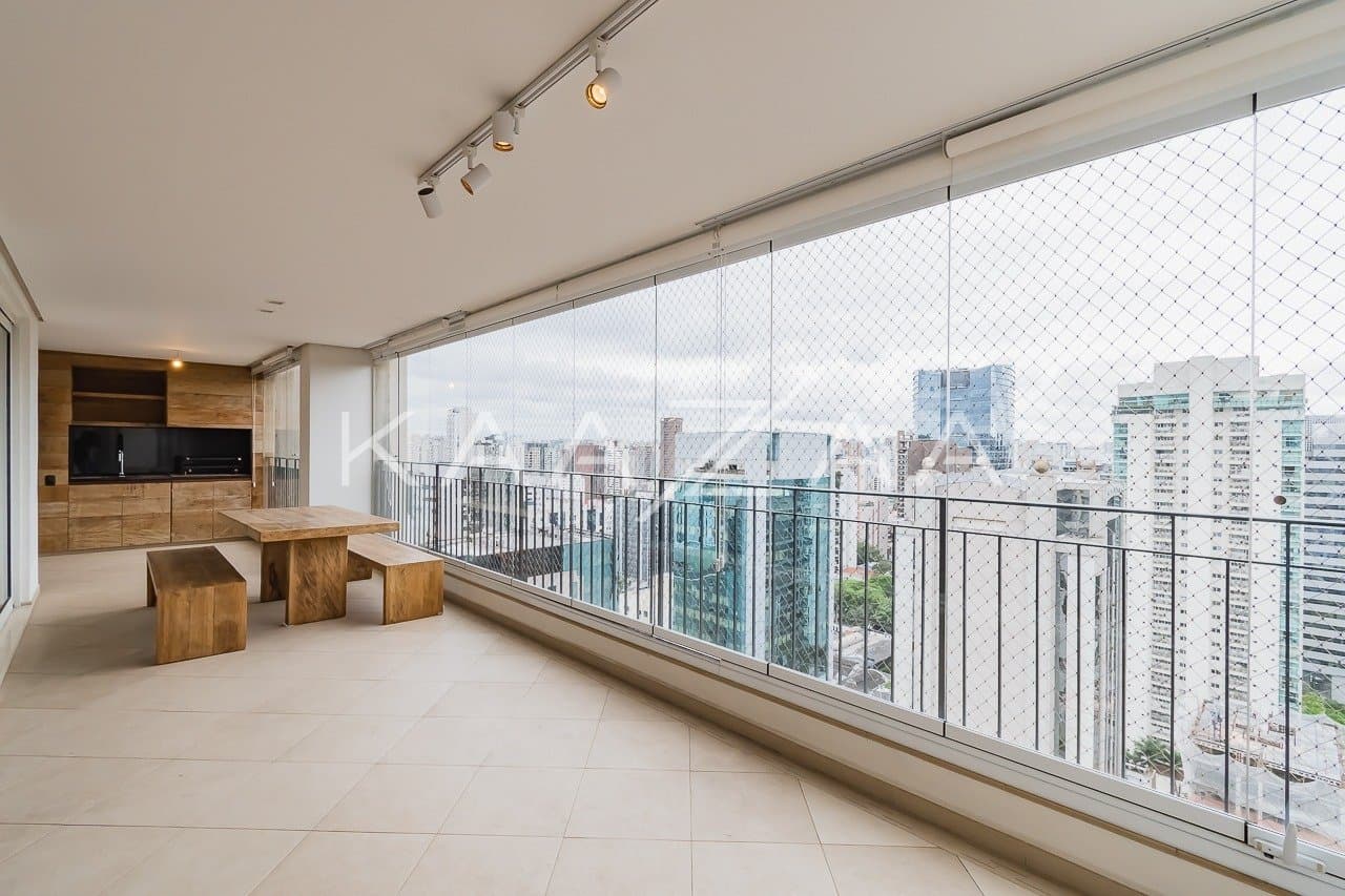 Apartamento amplo e reformado, em prédio Lindenberg no Itaim Bibi. - Foto 7