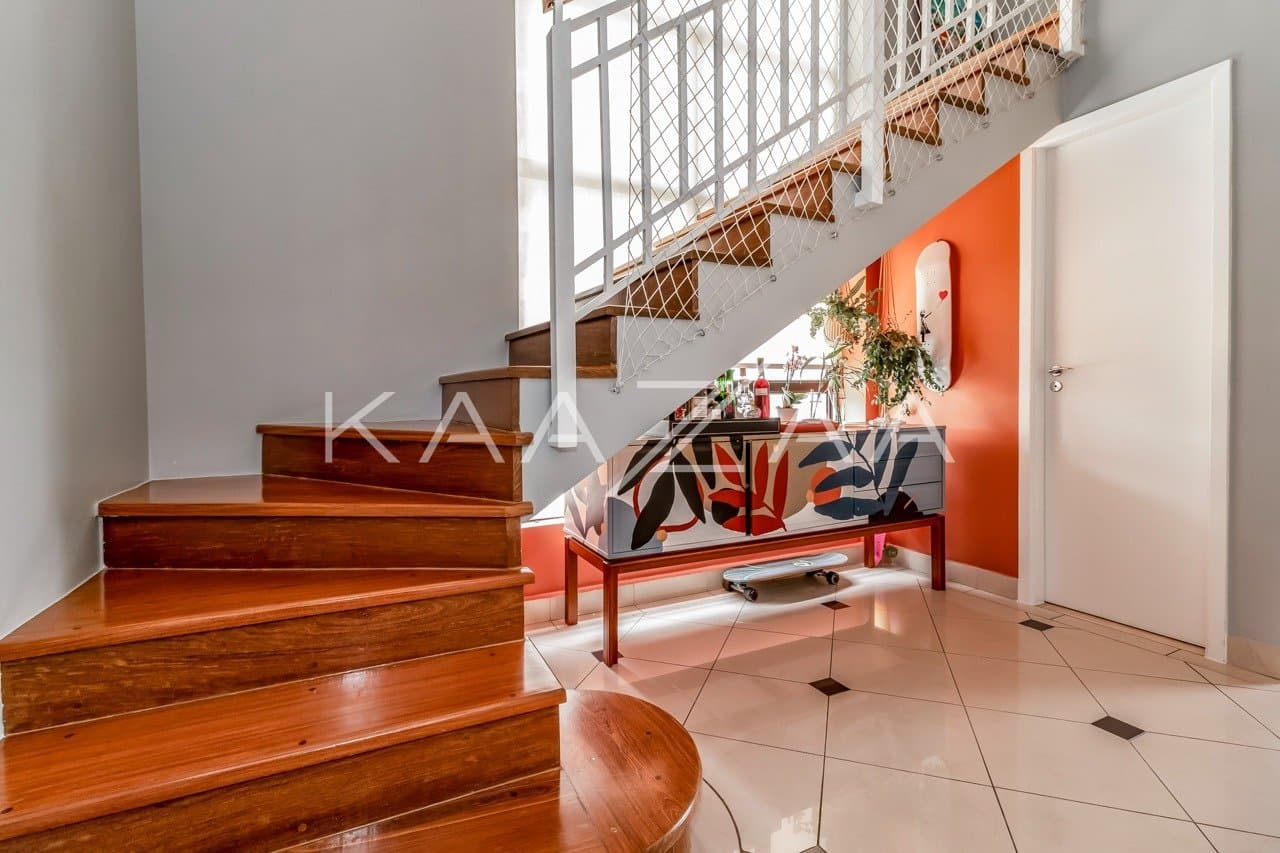 Apartamento duplex super charmoso e inspirador em Alto de Pinheiros. Em condomínio exclusivo com linda vista verde, ao lado do parque. - Foto 11