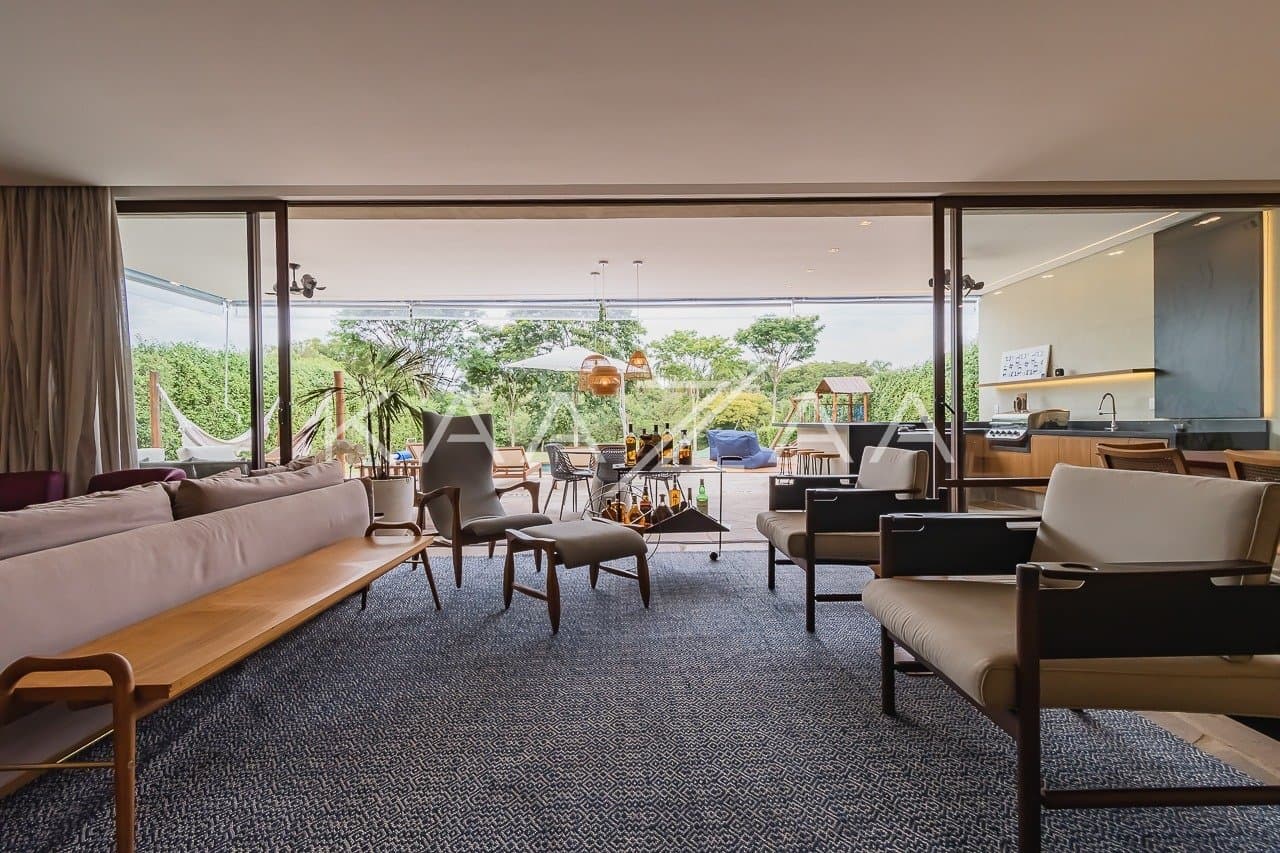 Uma casa de campo simplesmente magistral, aninhada no condomínio Fazenda Boa Vista. - Foto 16