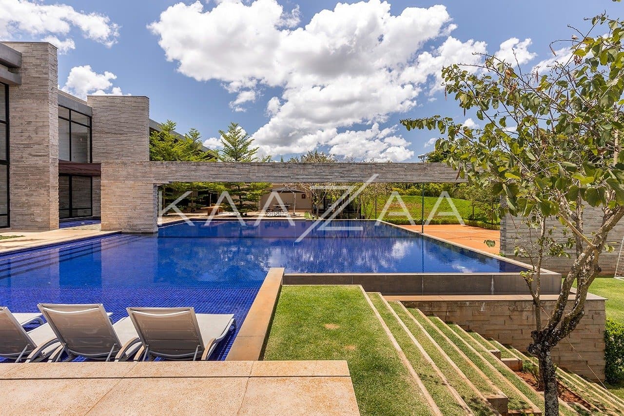 Projeto moderno, arrojado e com muita qualidade nos materiais. Casa na Quinta da Baroneza. - Foto 1