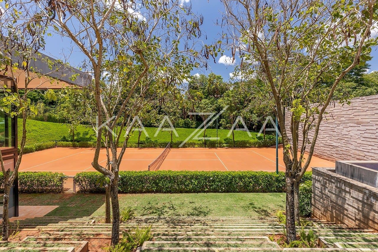 Projeto moderno, arrojado e com muita qualidade nos materiais. Casa na Quinta da Baroneza. - Foto 10