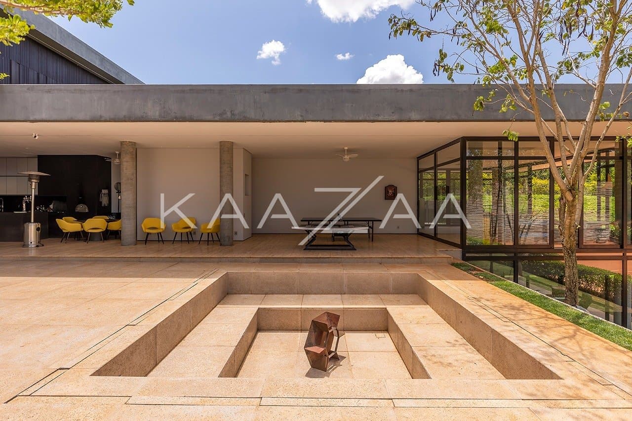 Projeto moderno, arrojado e com muita qualidade nos materiais. Casa na Quinta da Baroneza. - Foto 17