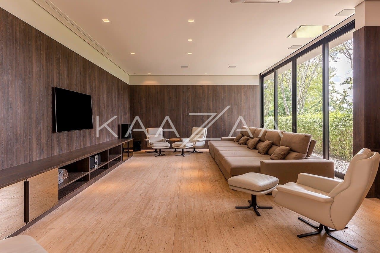 Projeto moderno, arrojado e com muita qualidade nos materiais. Casa na Quinta da Baroneza. - Foto 32