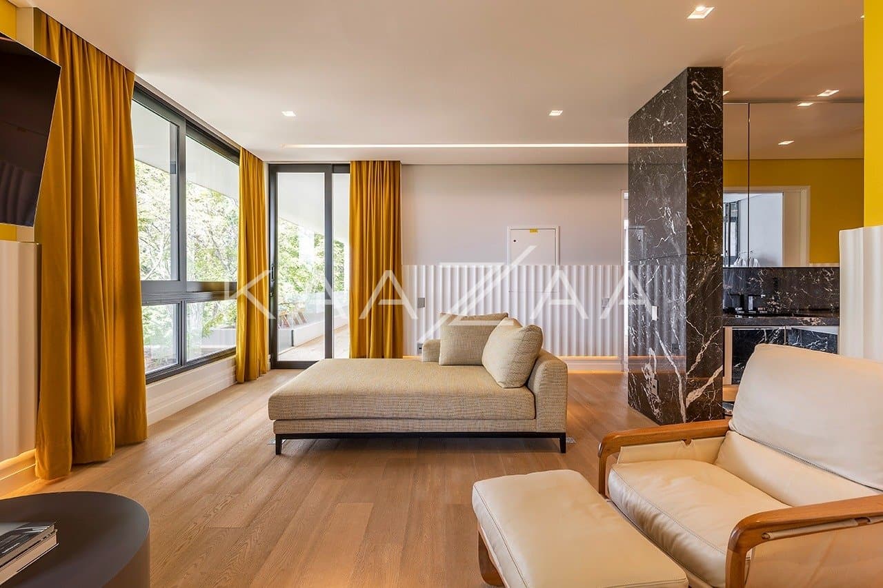 Projeto moderno, arrojado e com muita qualidade nos materiais. Casa na Quinta da Baroneza. - Foto 49