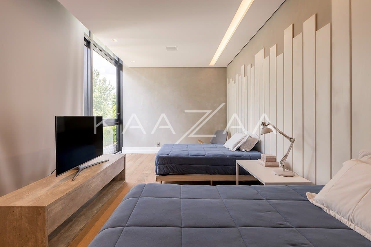 Projeto moderno, arrojado e com muita qualidade nos materiais. Casa na Quinta da Baroneza. - Foto 55