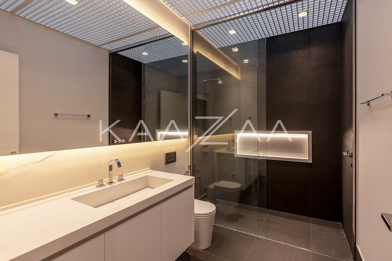 Projeto moderno, arrojado e com muita qualidade nos materiais. Casa na Quinta da Baroneza. - Foto 56