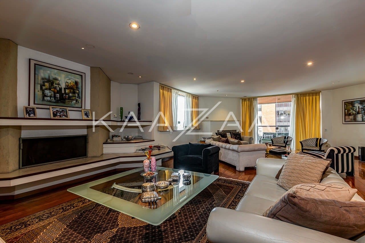 Apartamento completo no Jardins: varandas, vista verde e amplitude. - Foto 2