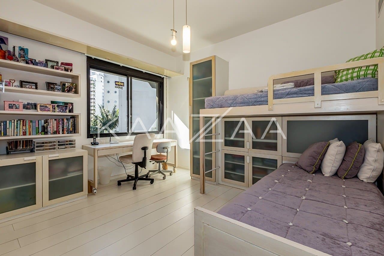 Apartamento completo no Jardins: varandas, vista verde e amplitude. - Foto 14