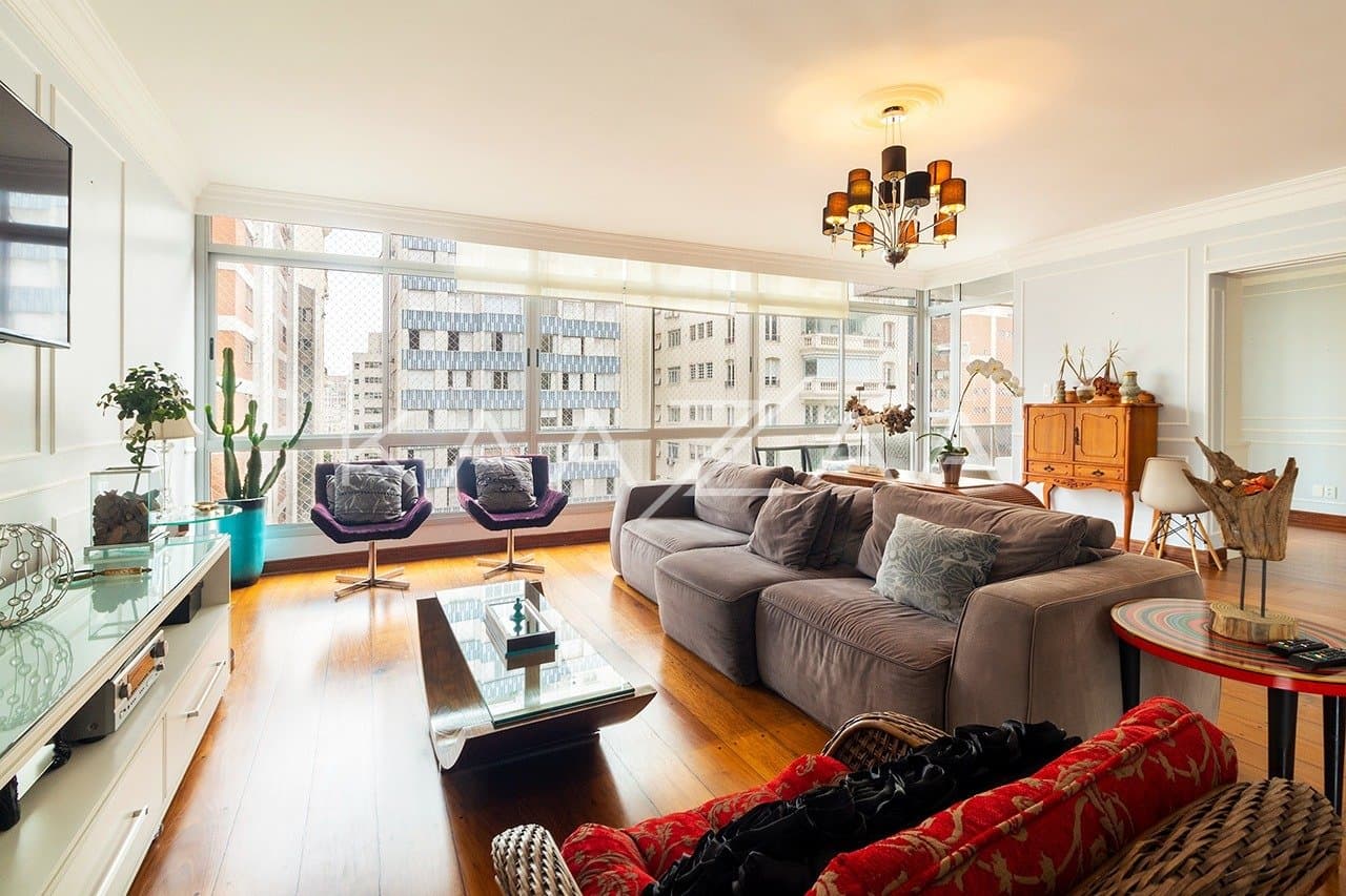 Apartamento no Jardins com 320m². Reformado, neoclássico e super charmoso. - Foto 1