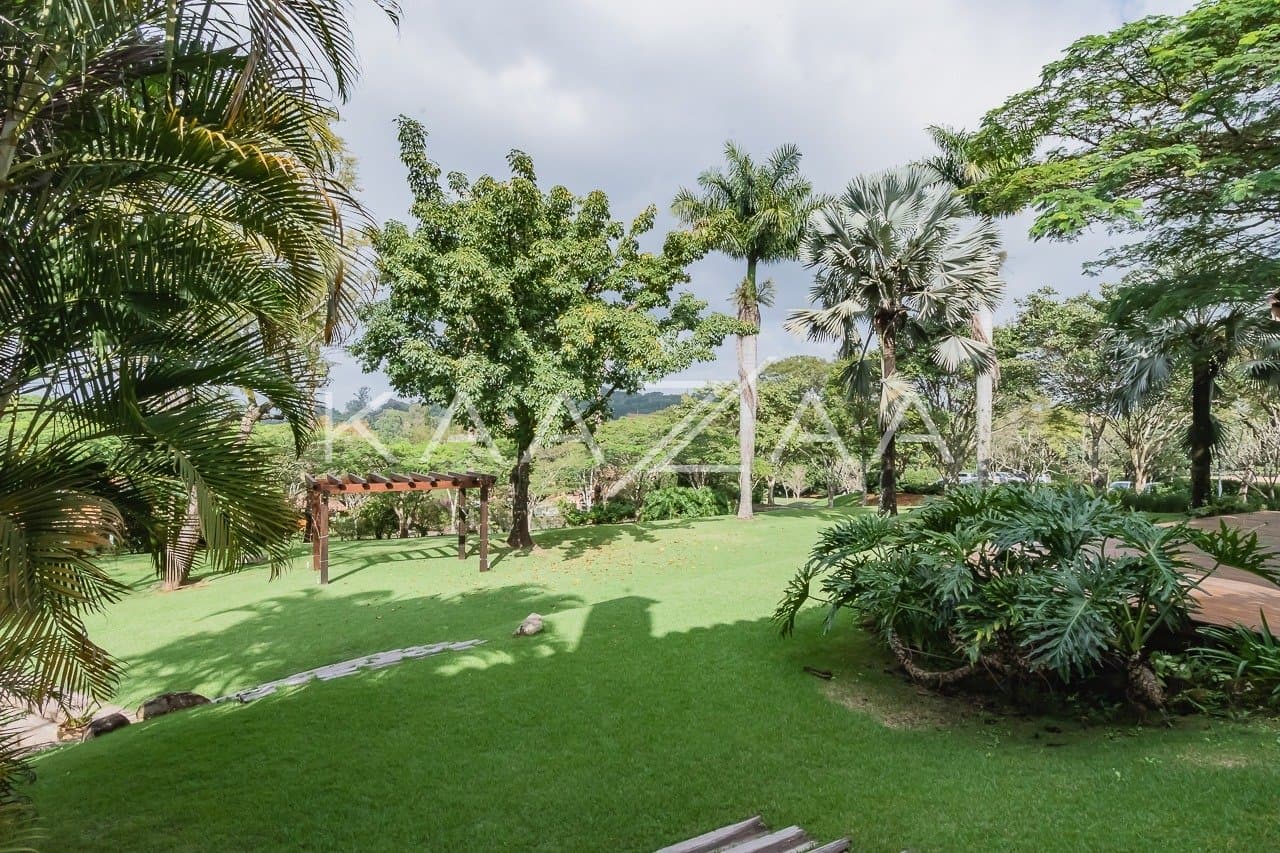 Linda paisagem e ares coloniais são o charme desta casa no condomínio Quinta da Baroneza. - Foto 13