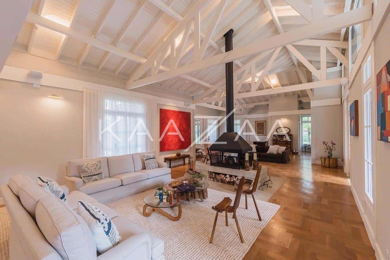 Linda paisagem e ares coloniais são o charme desta casa no condomínio Quinta da Baroneza. - Foto 25