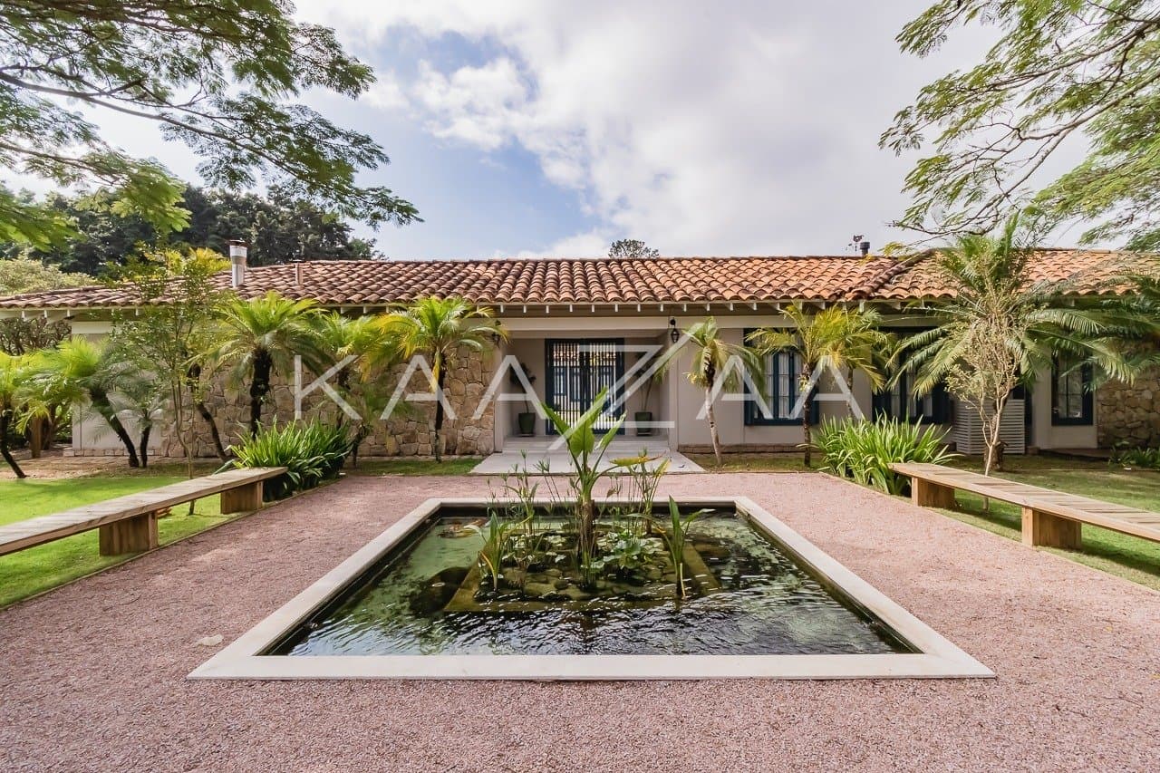 Linda paisagem e ares coloniais são o charme desta casa no condomínio Quinta da Baroneza. - Foto 53
