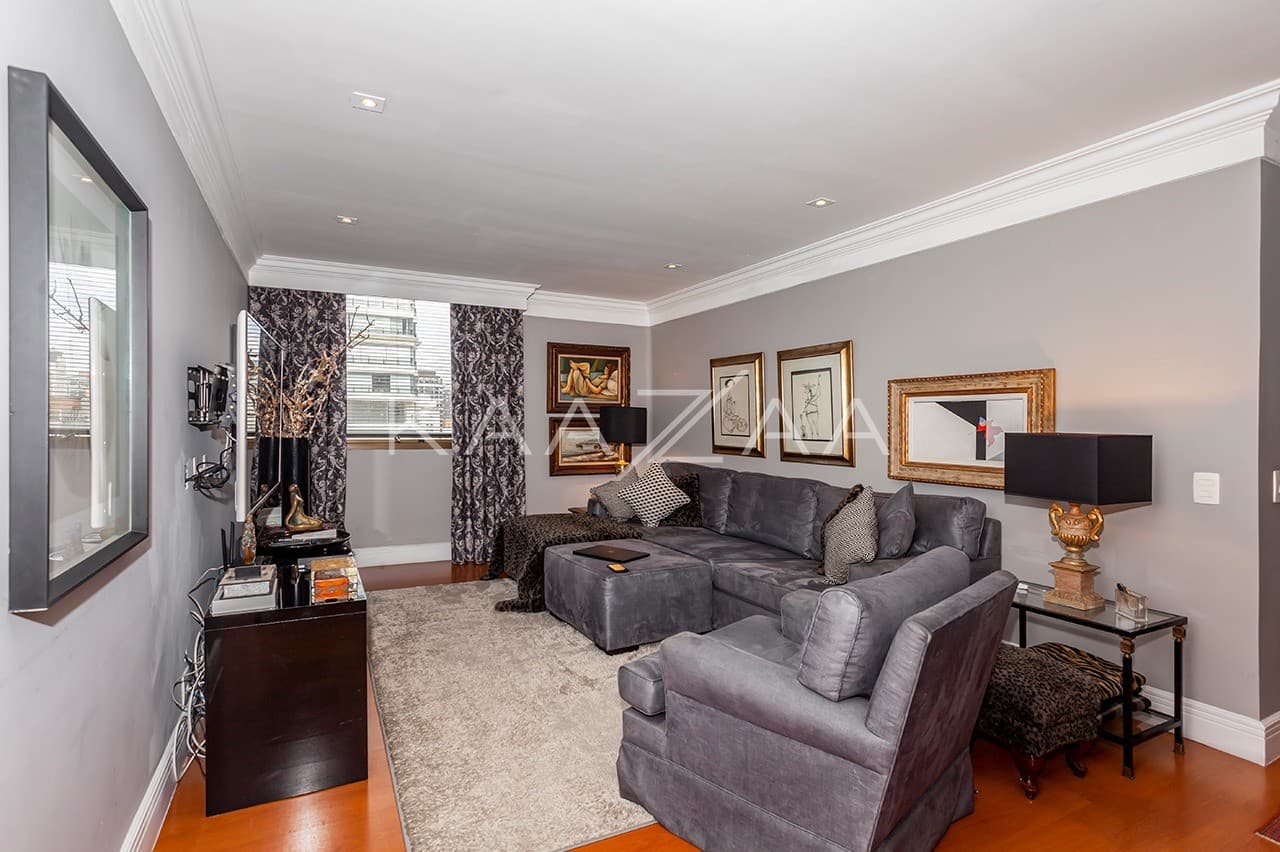 Apartamento clássico no Itaim Bibi: estilo arrojado à beira do parque - Foto 10