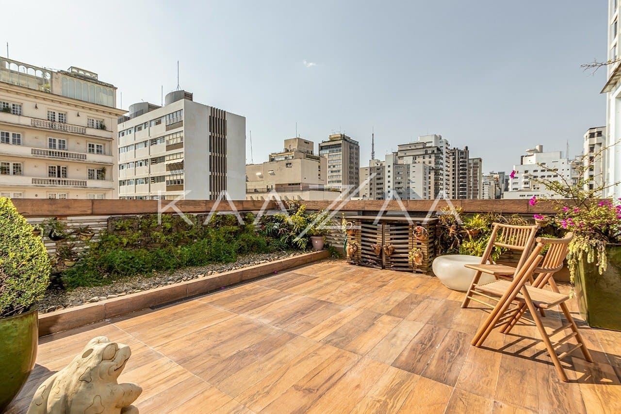 Cobertura nos Jardins - Reformada e mobiliada à venda - Foto 2