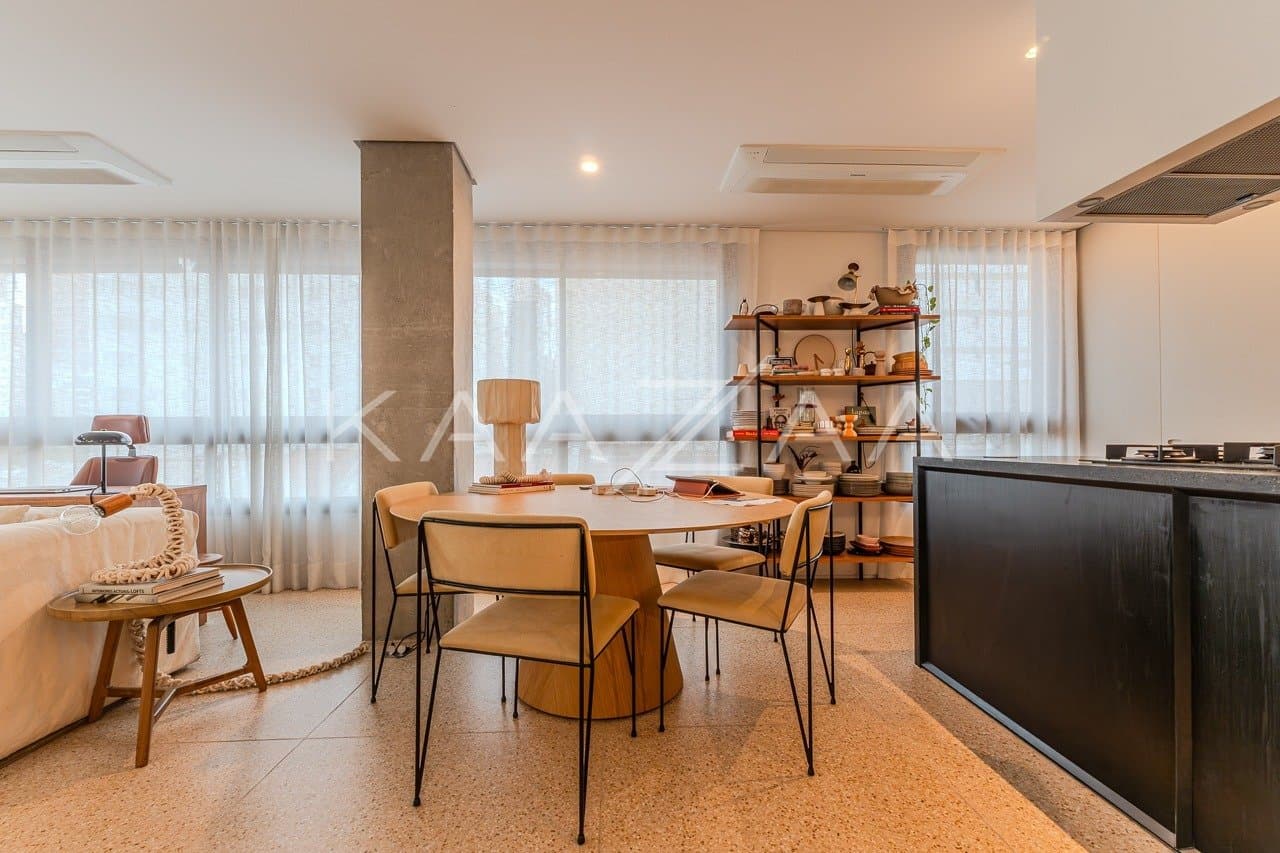 Este apartamento em edifício projetado pela Idea Zarvos te aguarda para uma vida de ótimas experiências em Pinheiros. - Foto 3