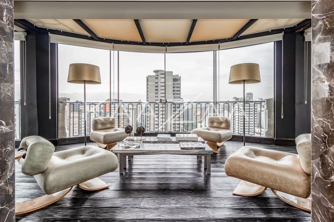 Cobertura Triplex com 4 suítes e lazer no prédio. Em localização cobiçada, na Vila Nova Conceição. - Foto 1