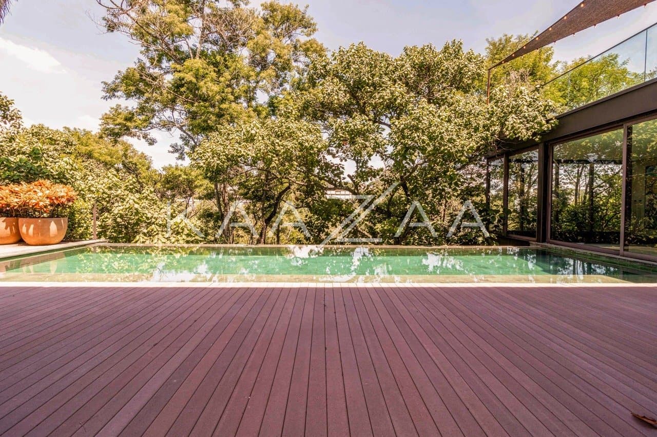 Na mata, no declive: vista e arquitetura extraordinárias na Cidade Jardim - Foto 3